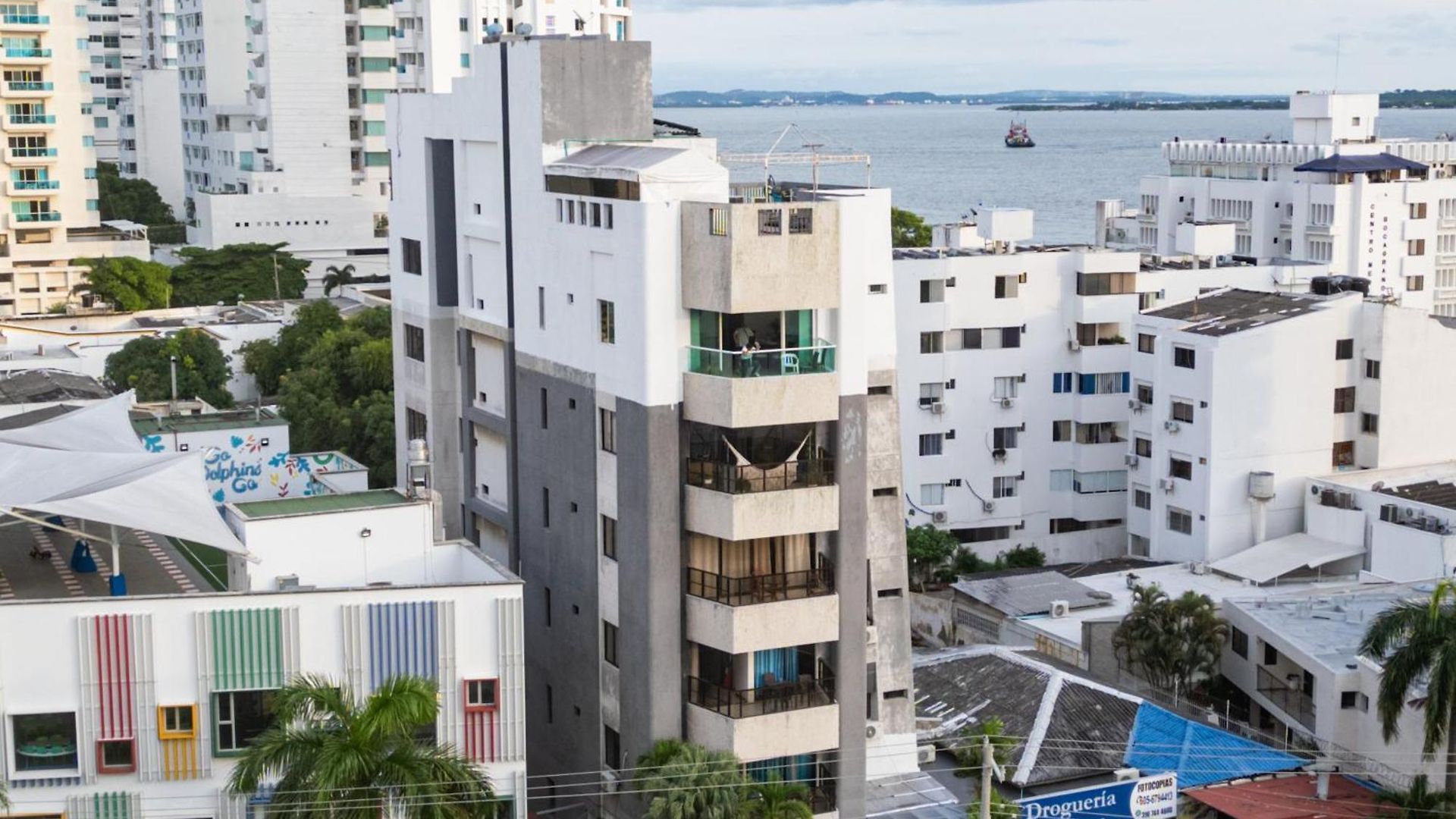 Mini Departamento A Cuadra De La Playa Y De La Bahia De Bocagrande Apartamento