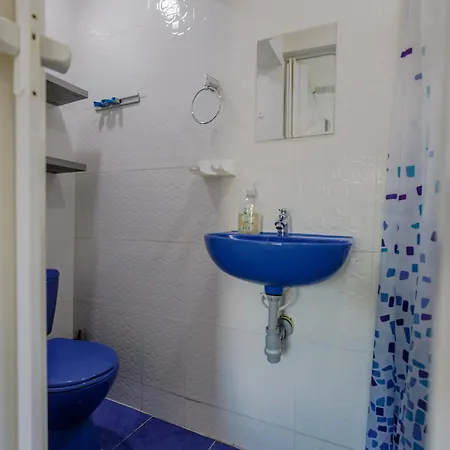 Mini Departamento A Cuadra De La Playa Y De La Bahia De Bocagrande