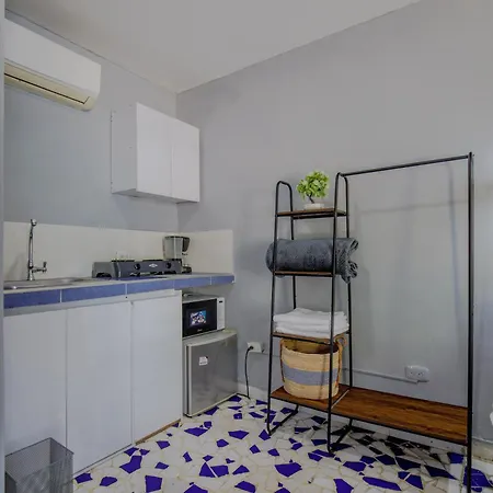 Mini Departamento A Cuadra De La Playa Y De La Bahia De Bocagrande * Cartagena